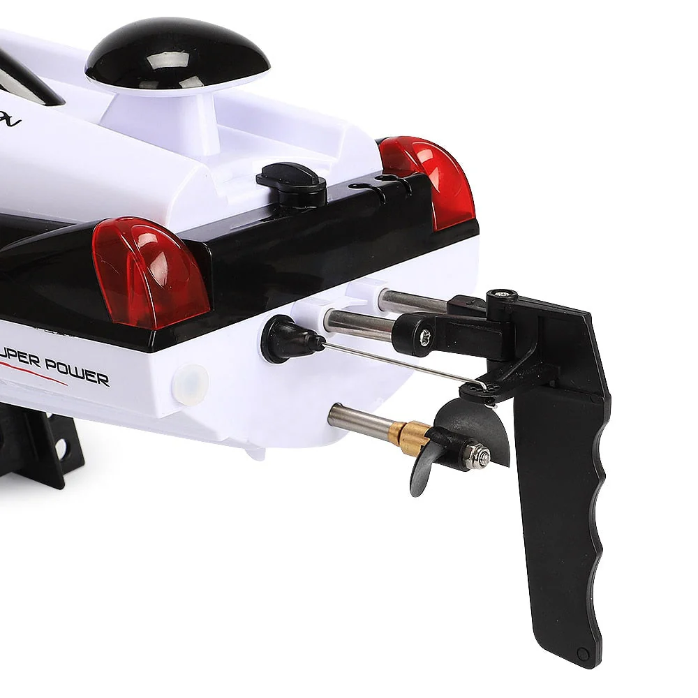 High-Speed Remote-Control Racing Boat - Image 8