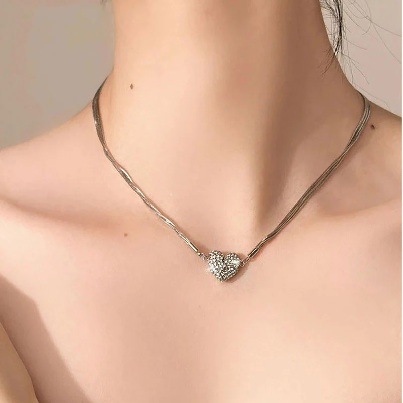 Ice Love Magnetic Zircon Heart Necklace - Image 4