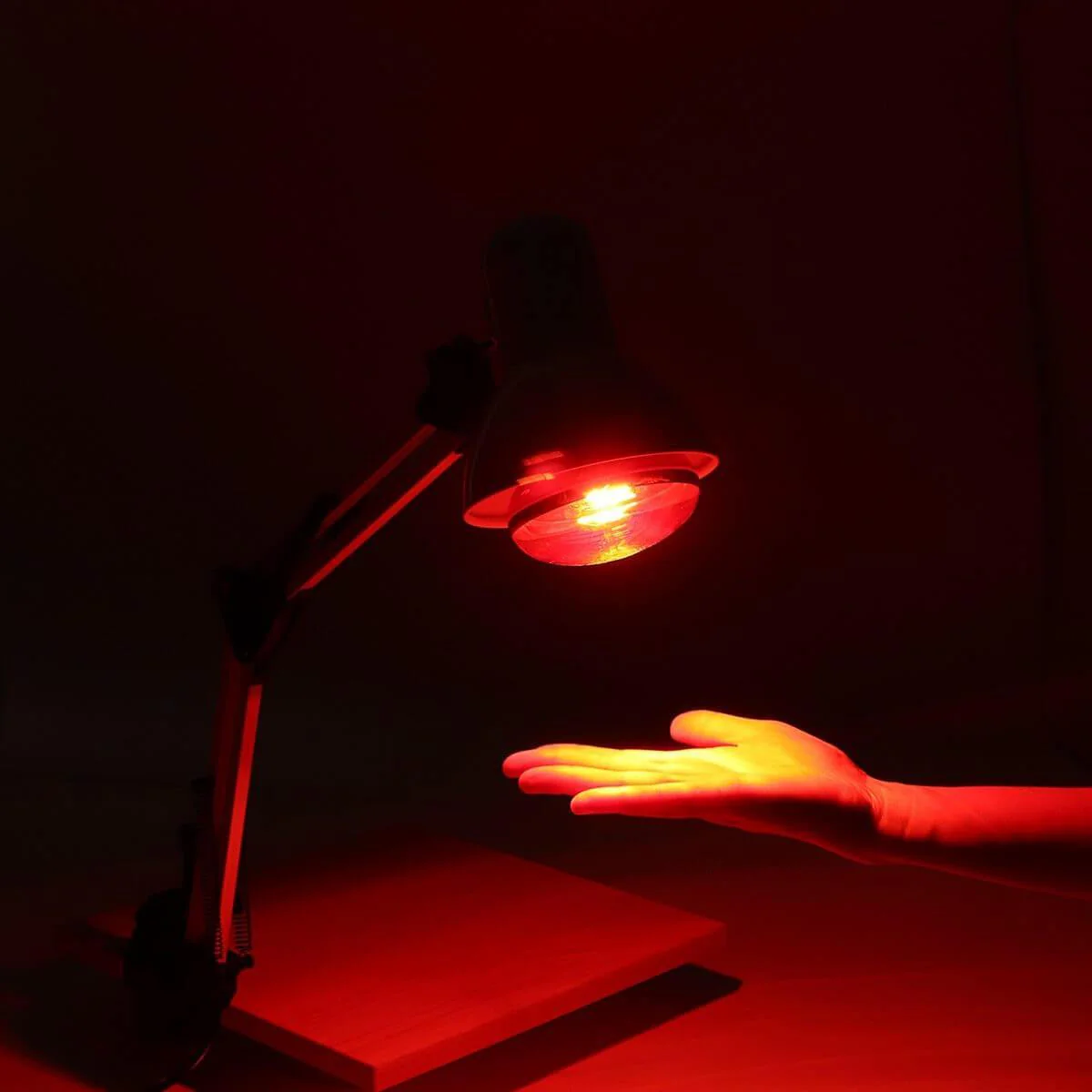 Infrared Therapeutic Pain Relief Heat Lamp - Image 2