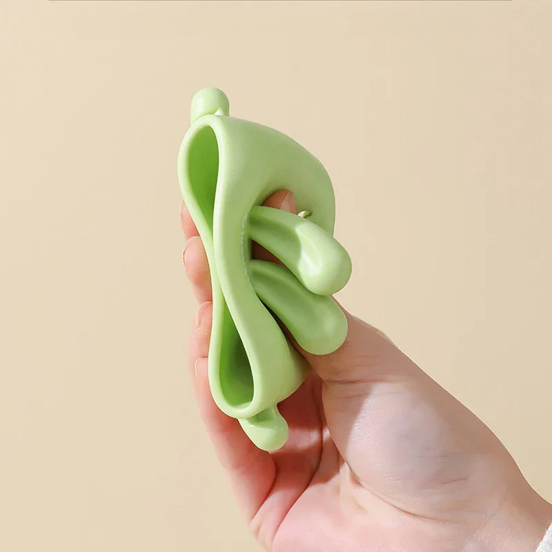 Kids Hand Wash Faucet Extension - Image 2