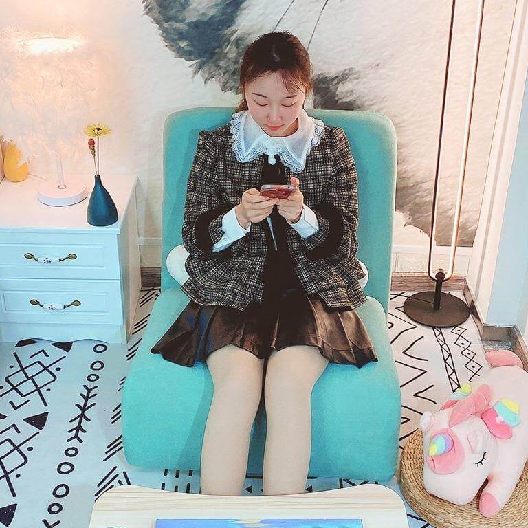 Lazy Foldable Single Sofa Bed Floor Chair - Image 9