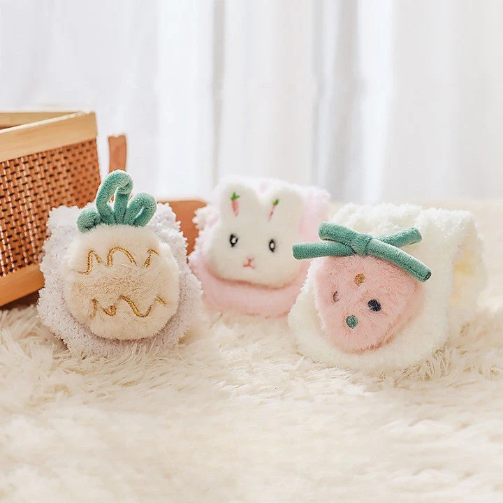 Love Animals Stretchable Newborn Socks - Image 2
