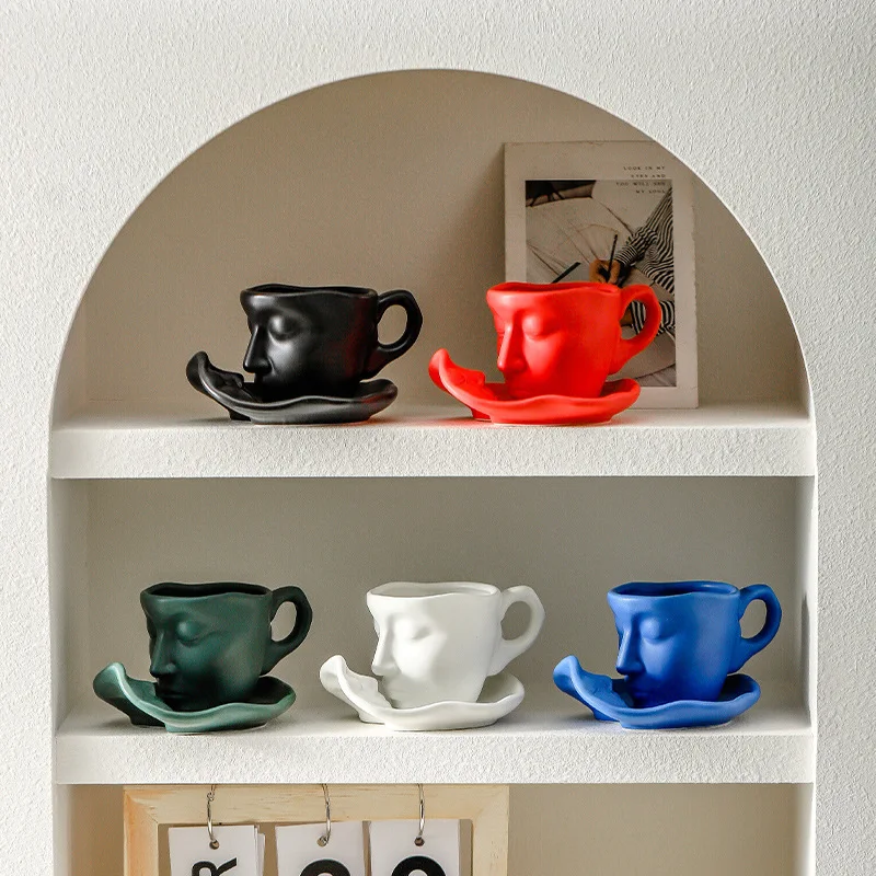 Love Forever Kiss Ceramic Mug - Image 2