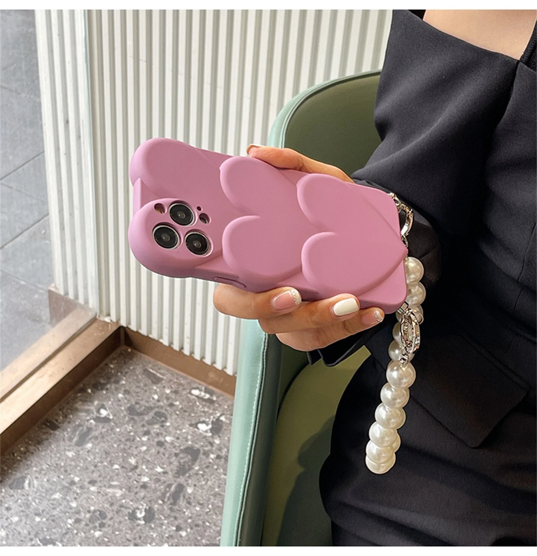 Love Guard Heart Bracelet Phone Case - Image 5