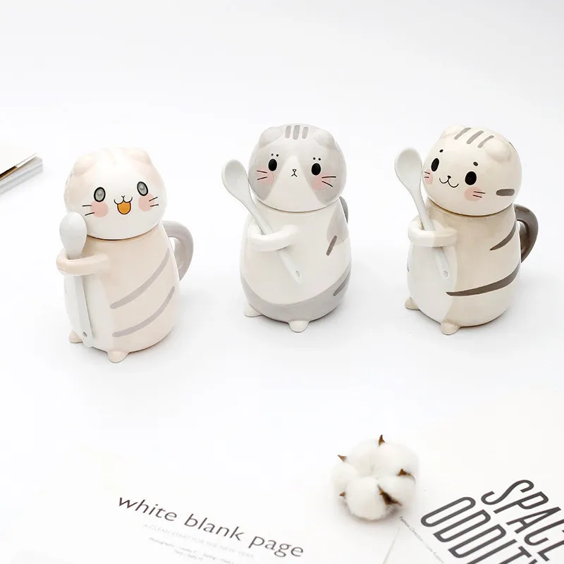 Lucky Cat Ceramic Coffee Mug with Spoon - Image 4