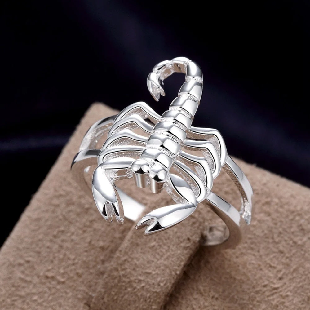 Lucky Gothic Scorpion Ring - Image 2