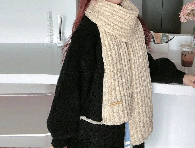 Luxury Brand New Women 's Handmade Scarf - Image 16