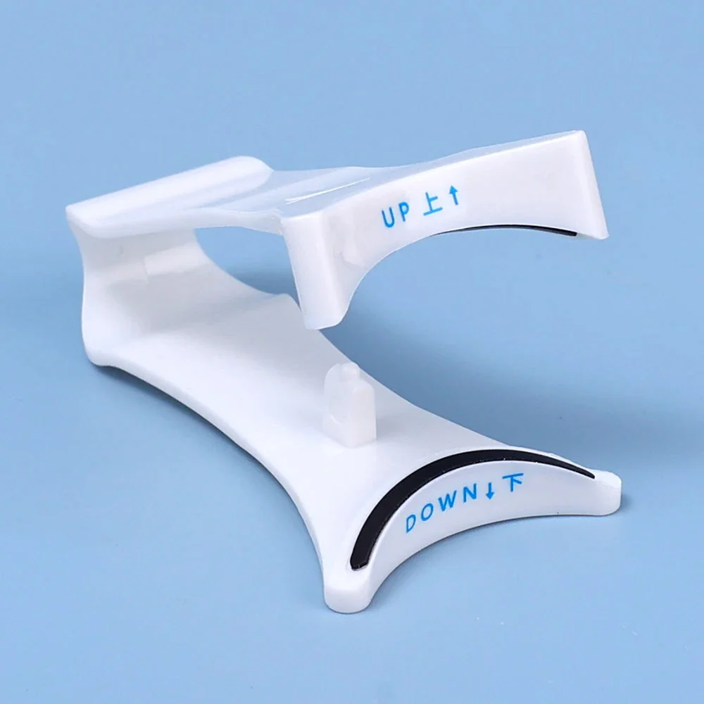 Magnetic Precision Eyelash Extension Curler Tool - Image 3
