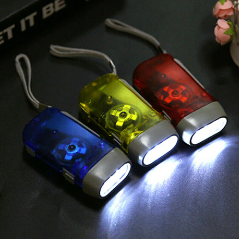 Manual Emergency Outdoor Mini Flashlight - Image 4