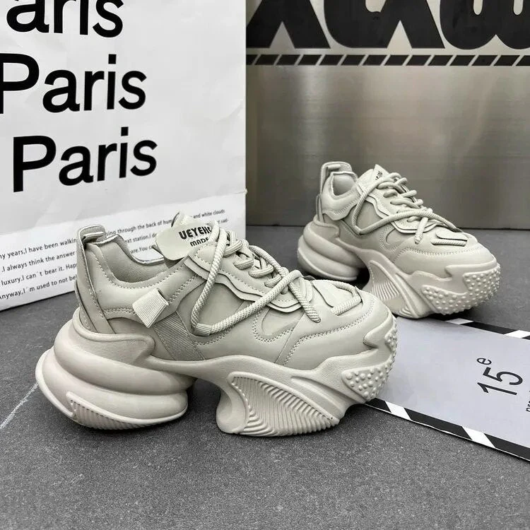 Metro Streetwear Dynamic Women Sneakers - Image 7