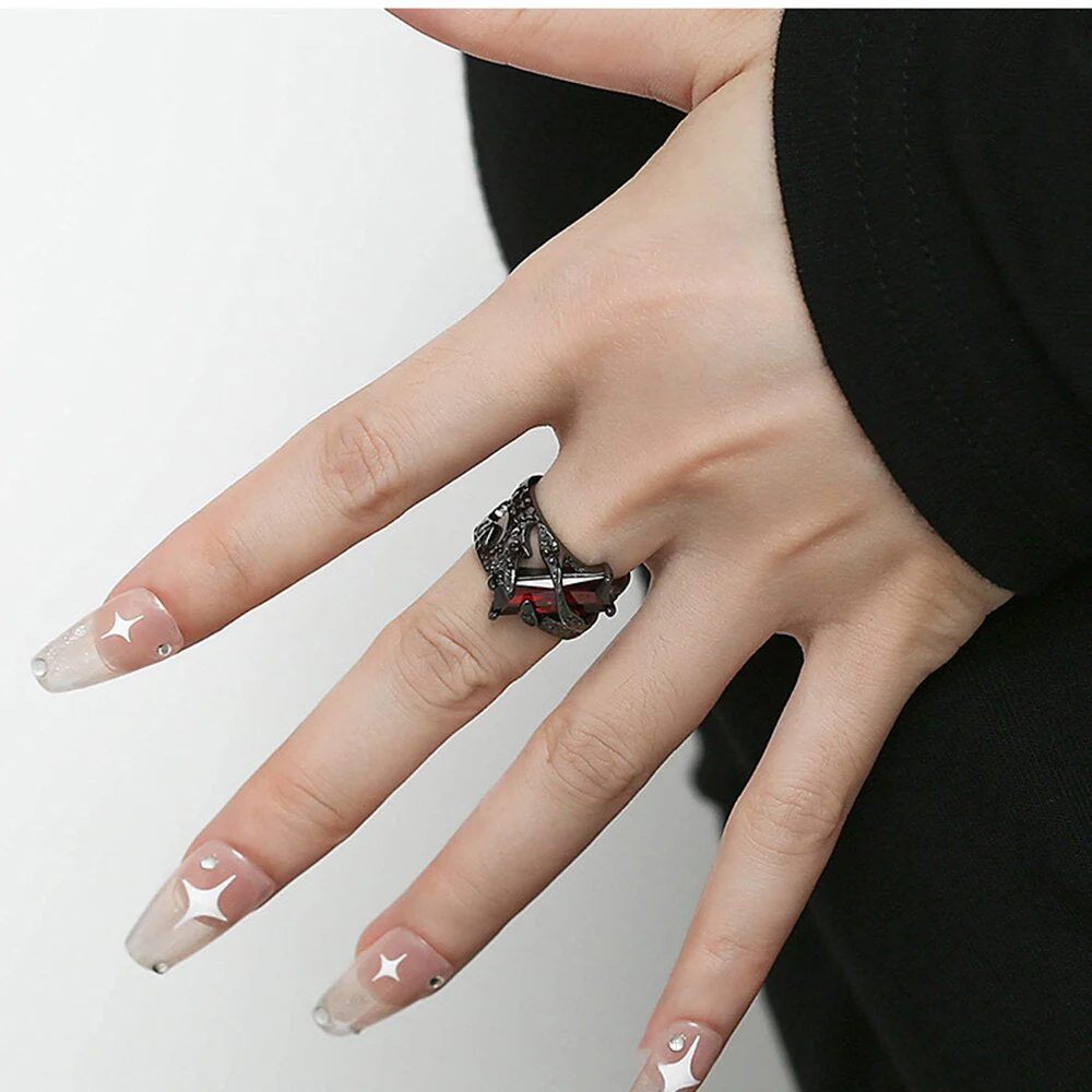 Midnight Majesty Zircon Ring - Image 2