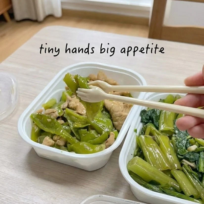 Mini Hand Grip Training Chopsticks - Image 2