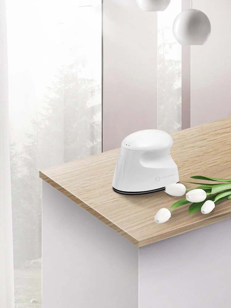Mini Portable Powerful Steam Iron - Image 10
