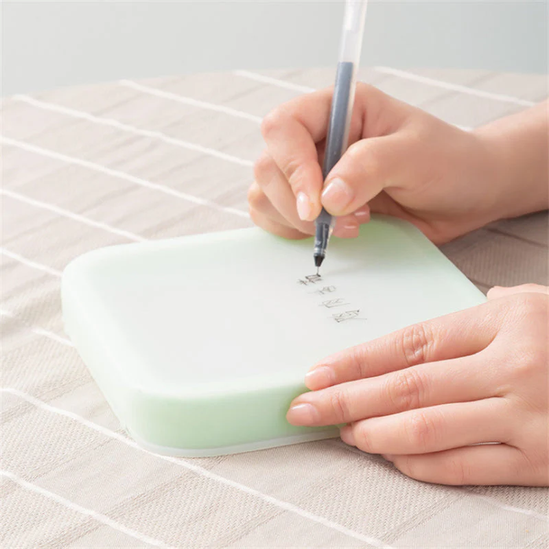 Minimalist Reusable Sandwich Lunch Box - Image 4
