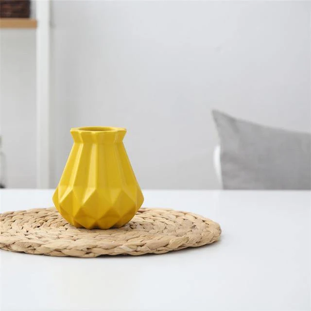 Modern Europe Brief Matt Diamond Porcelain Ceramic Vase - Image 15