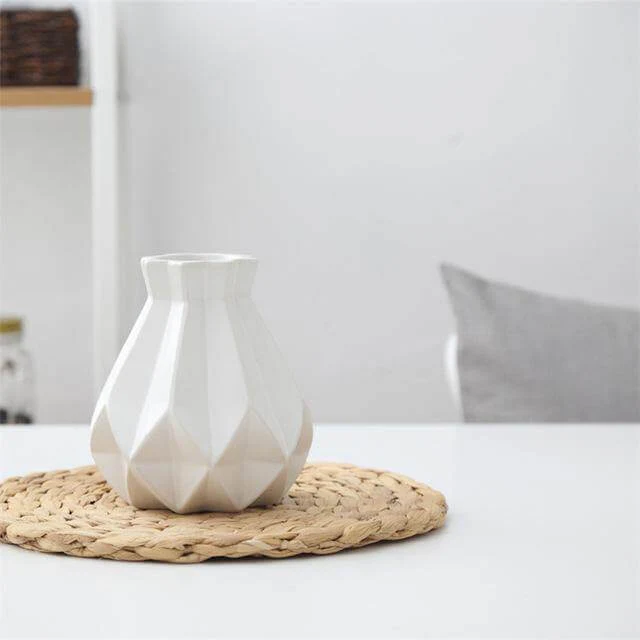 Modern Europe Brief Matt Diamond Porcelain Ceramic Vase - Image 27