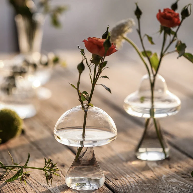 Mushroom Inspired Elegant Glass Vase - Image 4