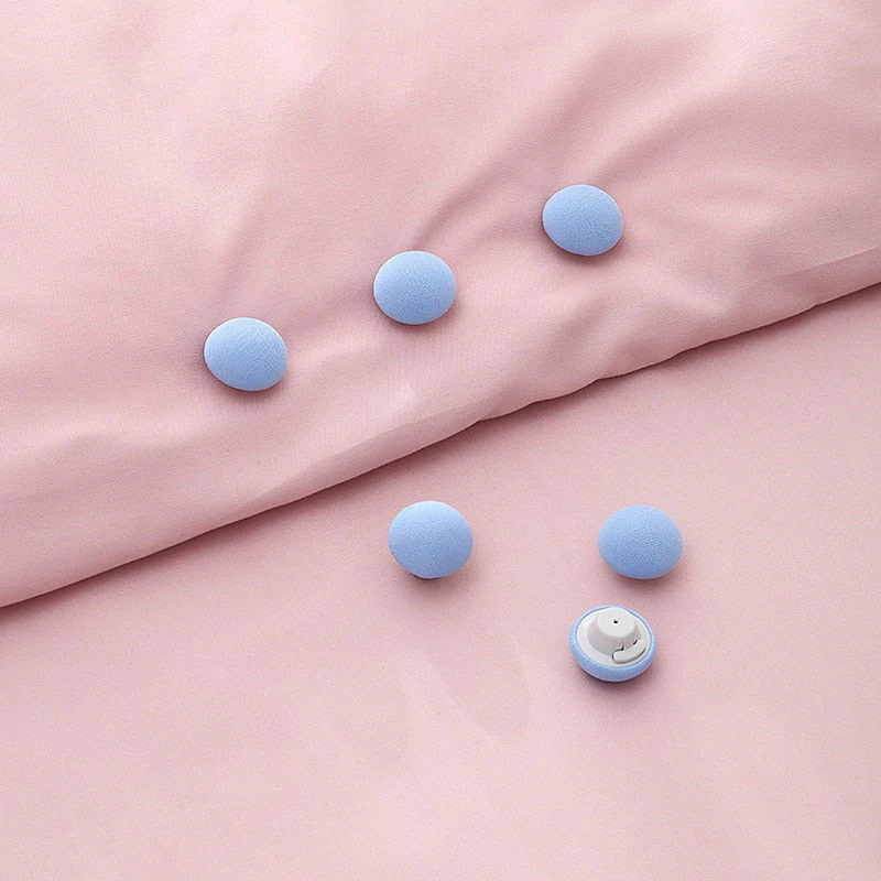 Mushroom Shape Bed Sheet Holder Clips - Image 3