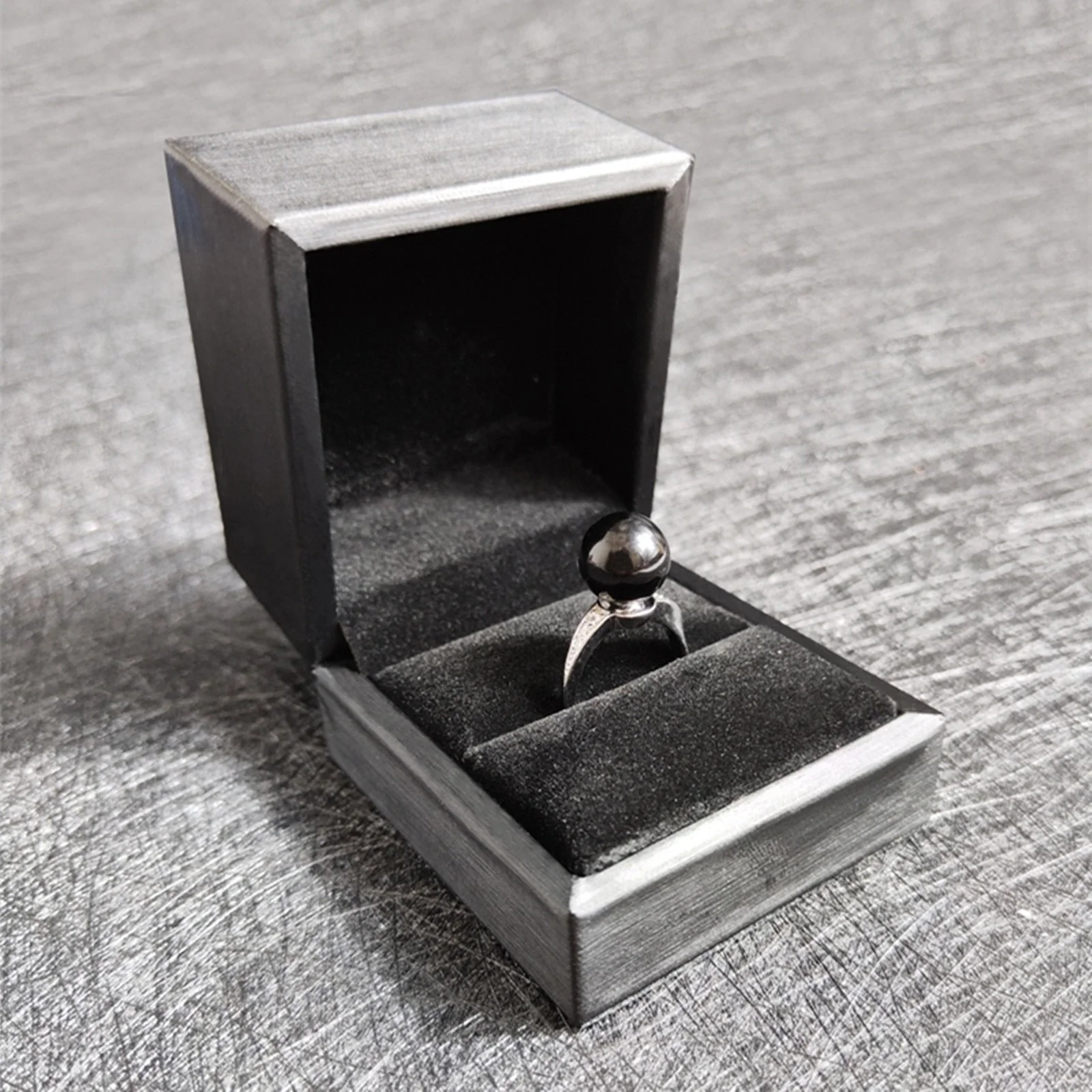Mysterious Black Pearl Hidden Knife Ring - Image 3