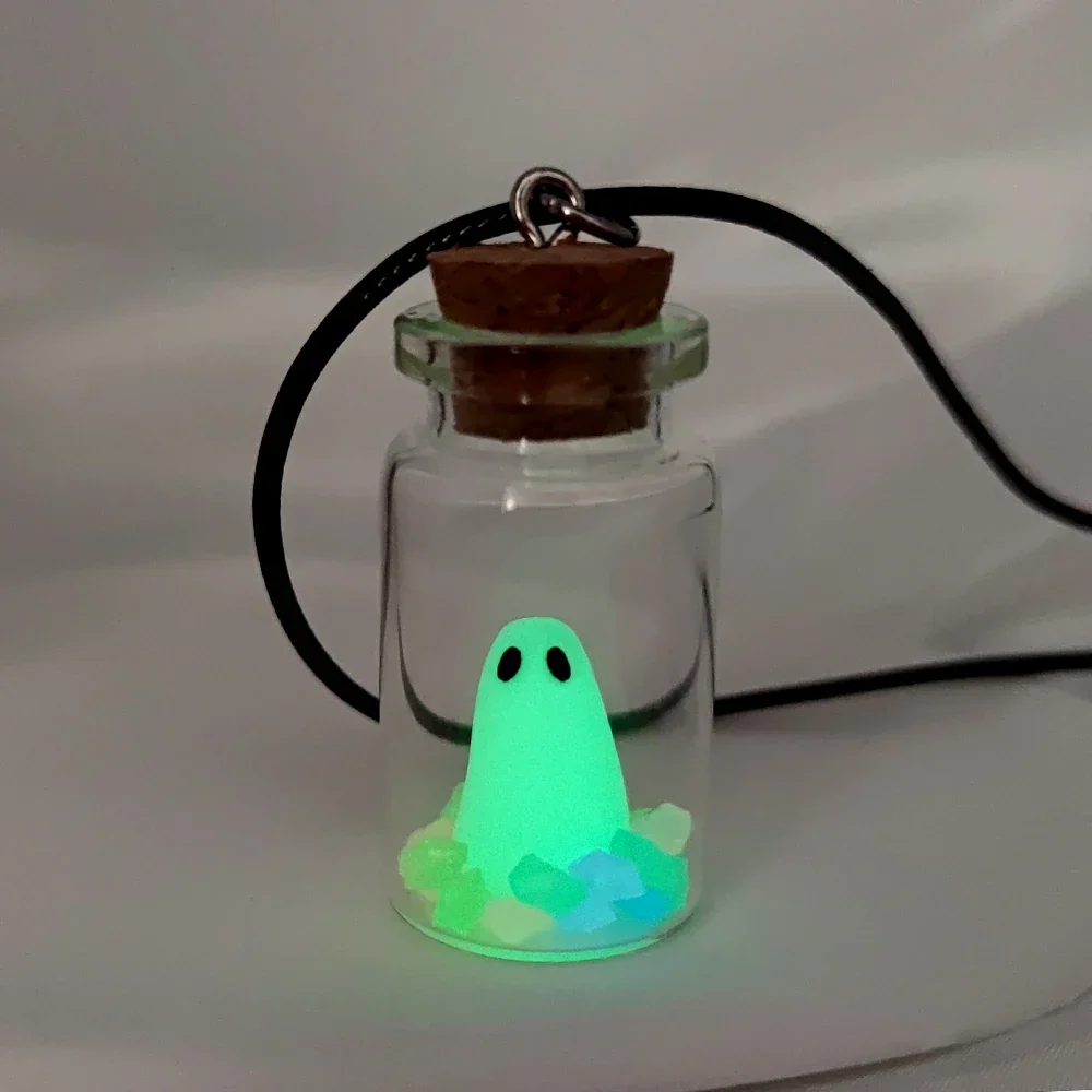 Mystic Night Glow Ghost Necklace - Image 4