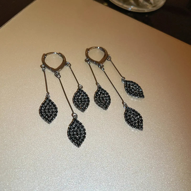 Nature Black Leaf Zircon Earrings - Image 3