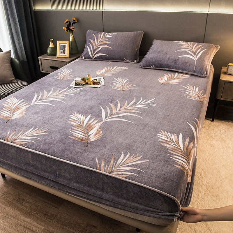 Non-Slip Elastic Thick Soft Mattress Cover - Image 12