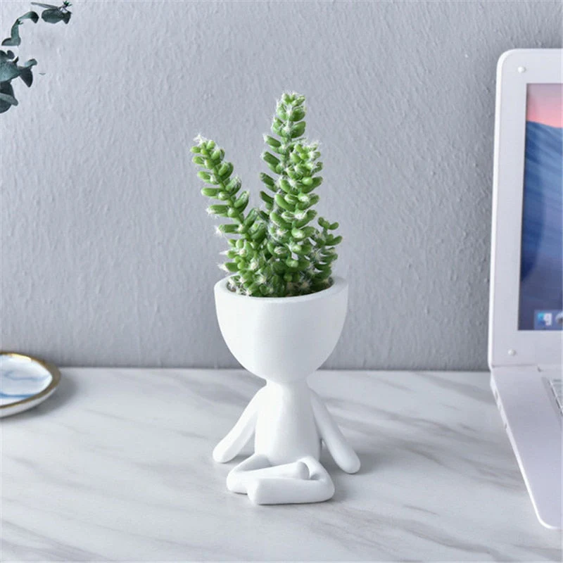 Nordic Hanging Miniature Human Flower Pots - Image 4