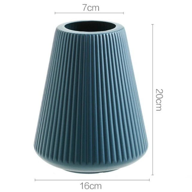 Nordic Style Elegant Origami Flower Vase - Image 4