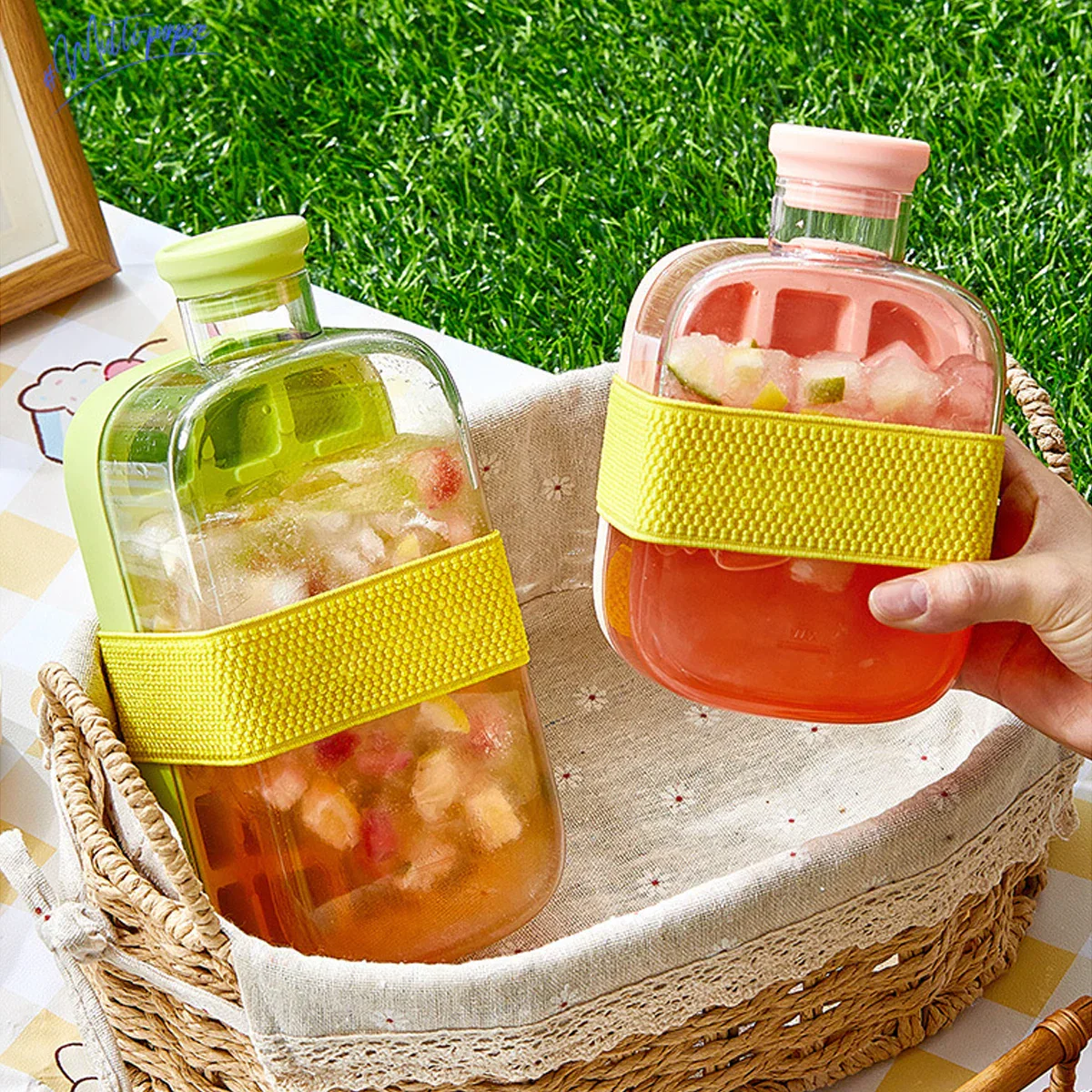 One Touch Ice Maker Beverage Bottle - Image 3