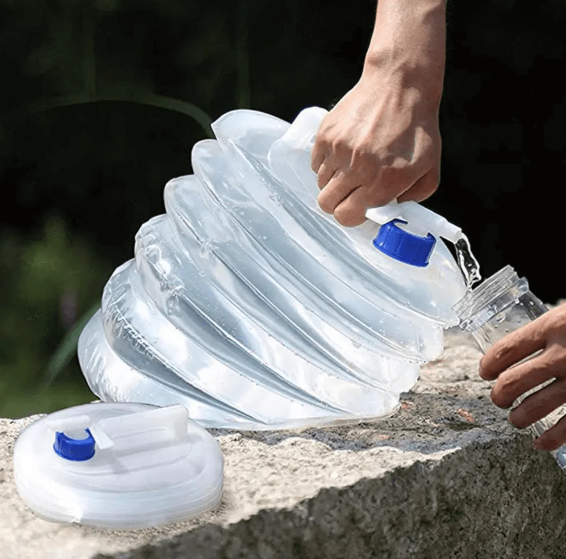 Outdoor Foldable Water Container - Image 2