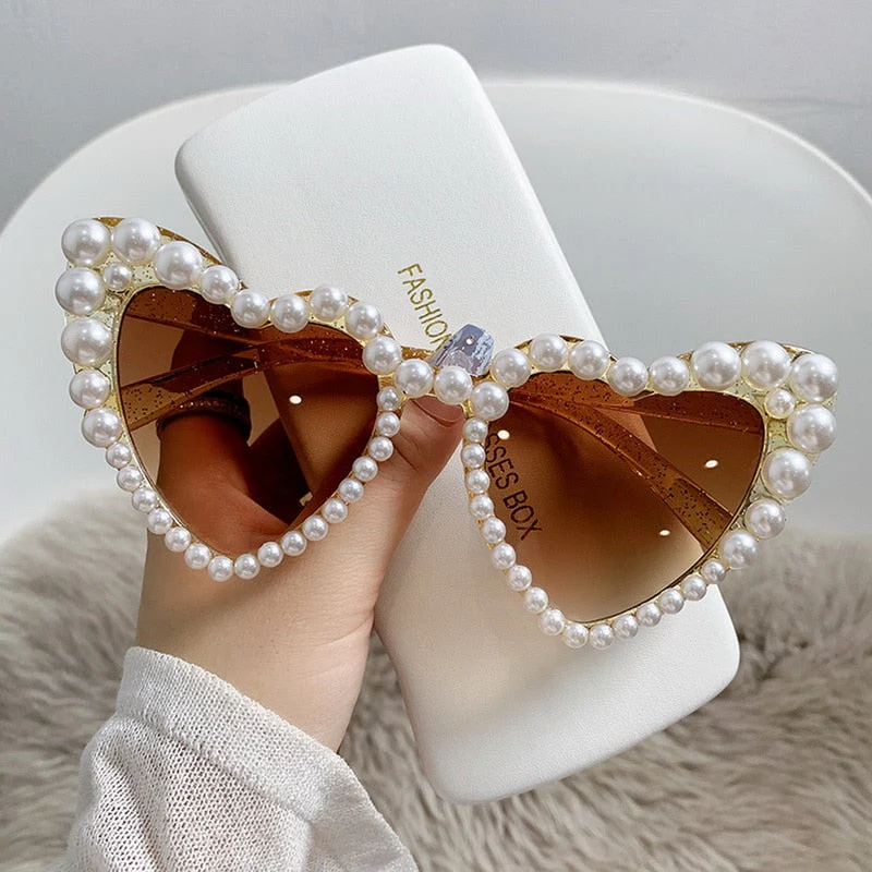 Pearl Heart Retro Cat Eye Sunglasses - Image 6