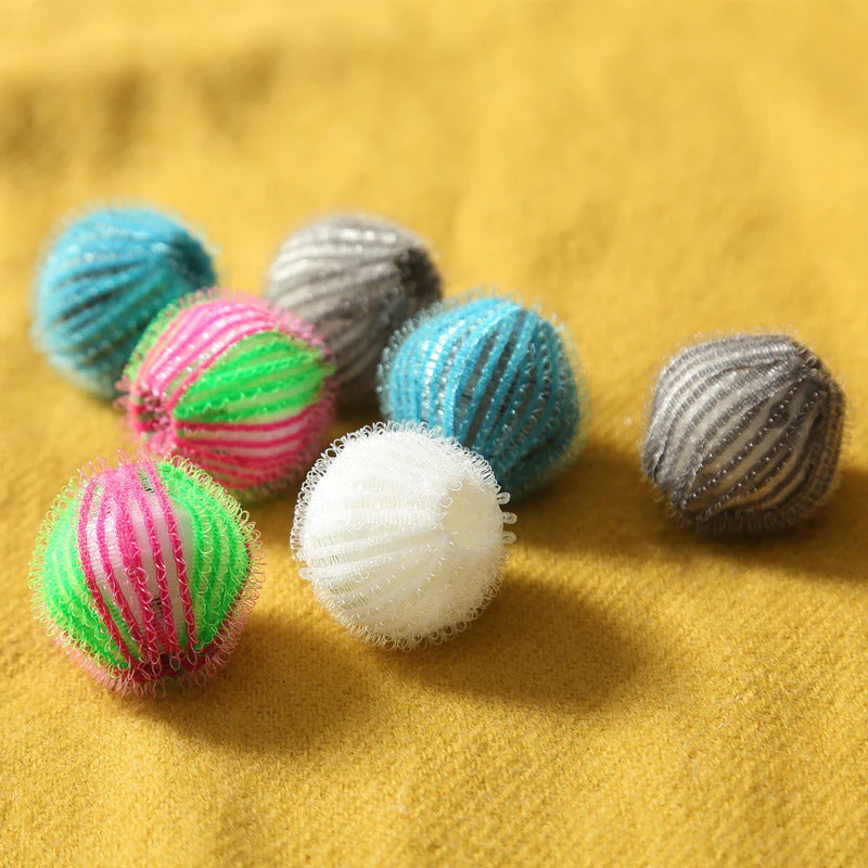 Pet Hair Lint Removal Mini Laundry Ball - Image 3