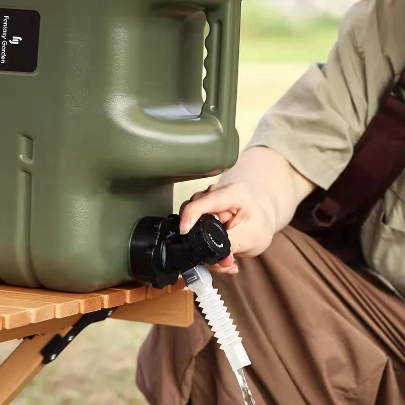Portable Built-in Tap Camping Water Tank - Image 4