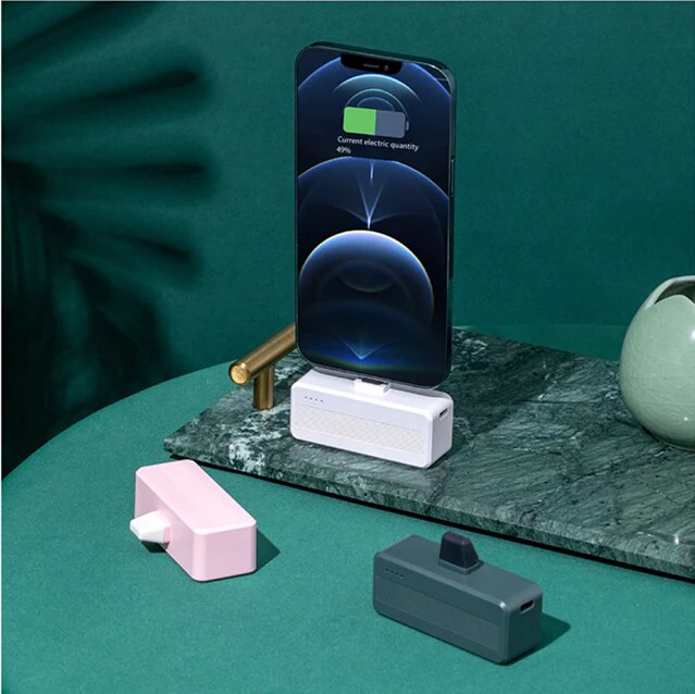 Portable Magnetic Phone Holder Power Bank - Image 3