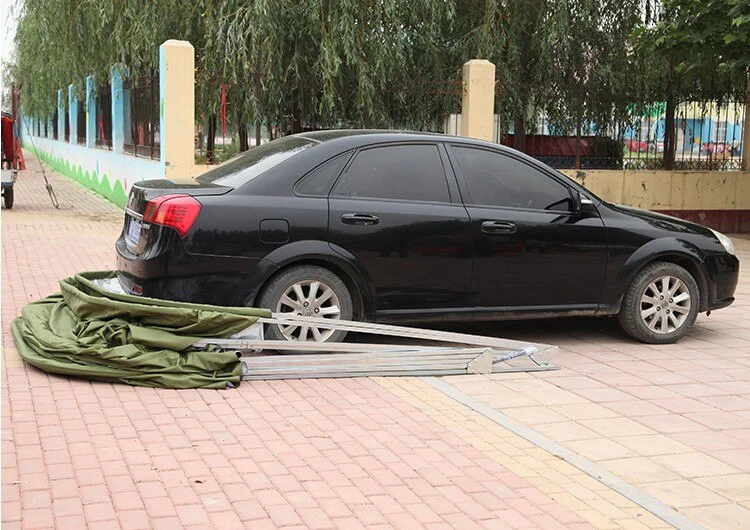 Portable Outdoor Foldable Car Garage Tent - Image 4