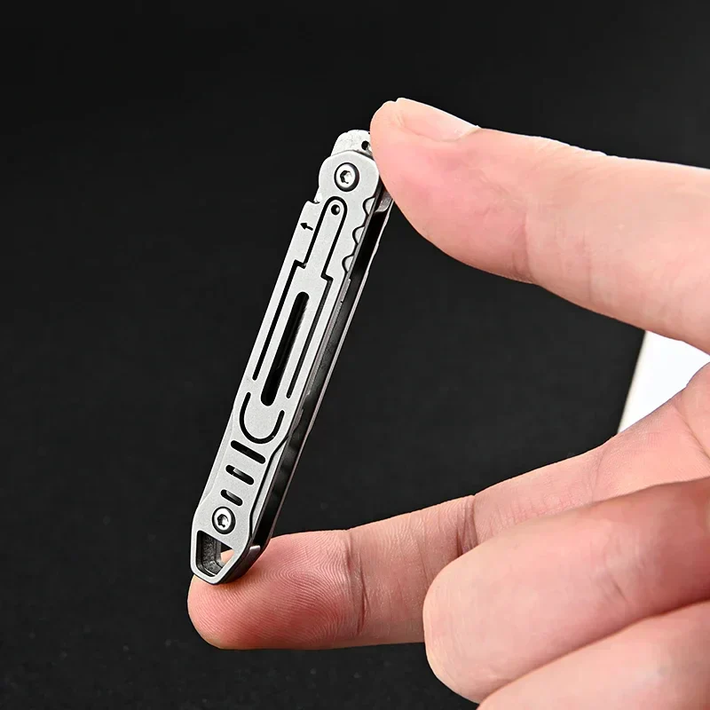 Replaceable Blades Foldable EDC Knife - Image 2
