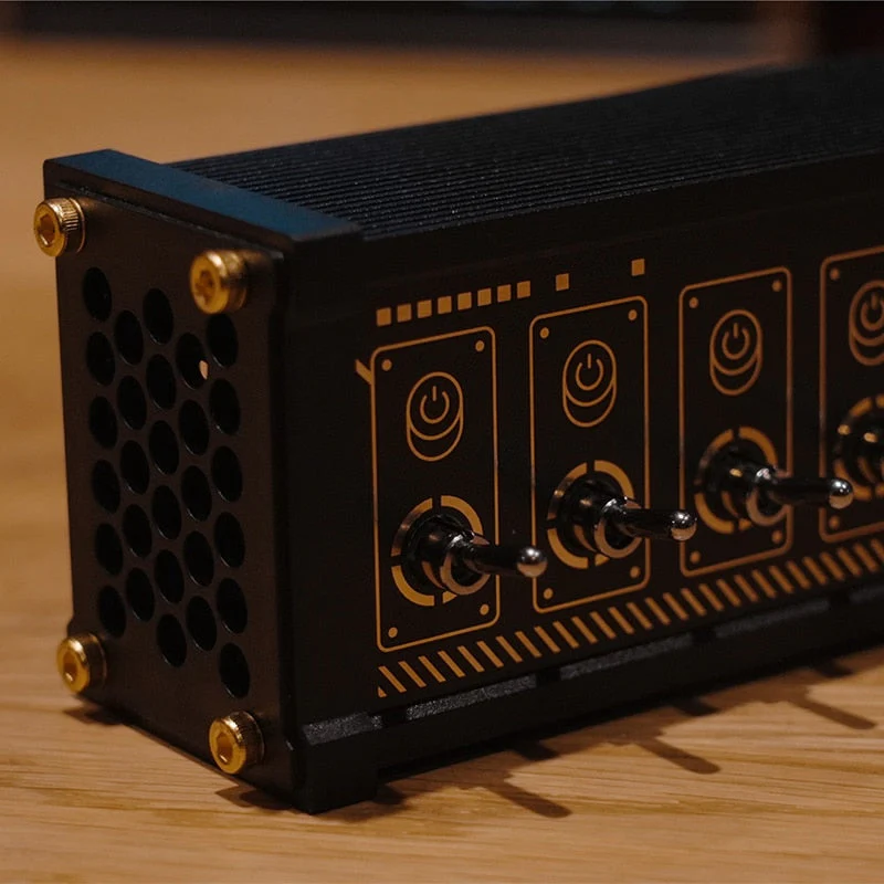 Retro Block USB Socket - Image 2