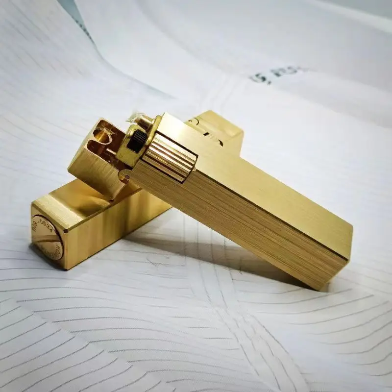 Retro Handmade Pure Copper Kerosene Lighter - Image 8