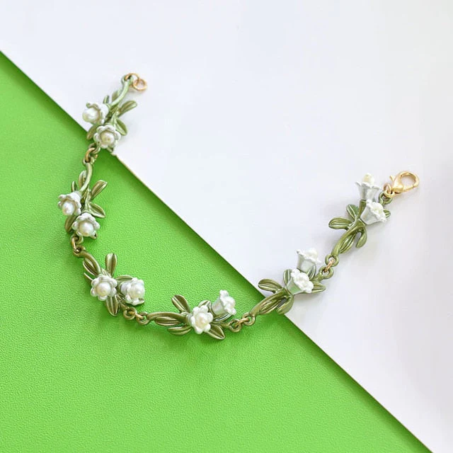 Retro Orchid Flower Bracelet - Image 12