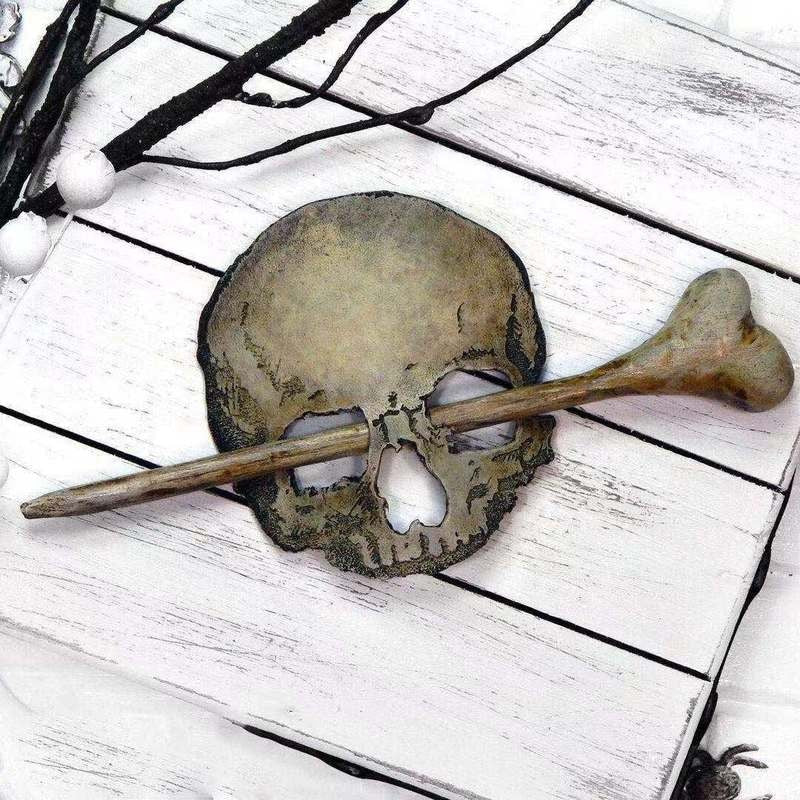 Retro Punk Metal Skull Hair Clips - Image 2