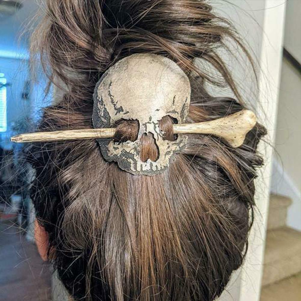 Retro Punk Metal Skull Hair Clips - Image 3