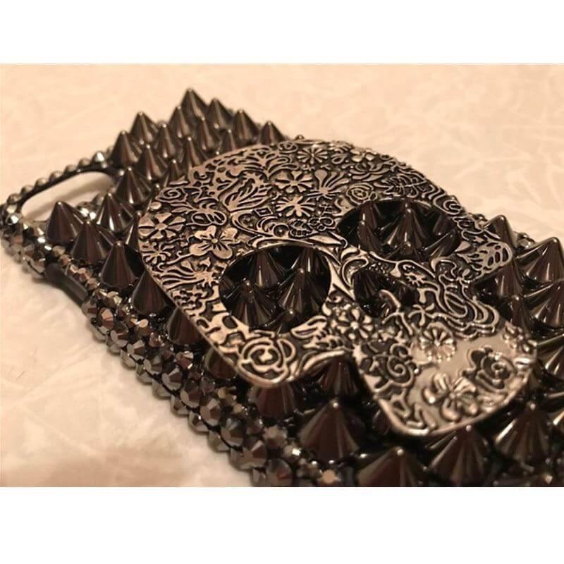 Rhinestone 3D Skull Design Scary Iphone Cases - Image 4