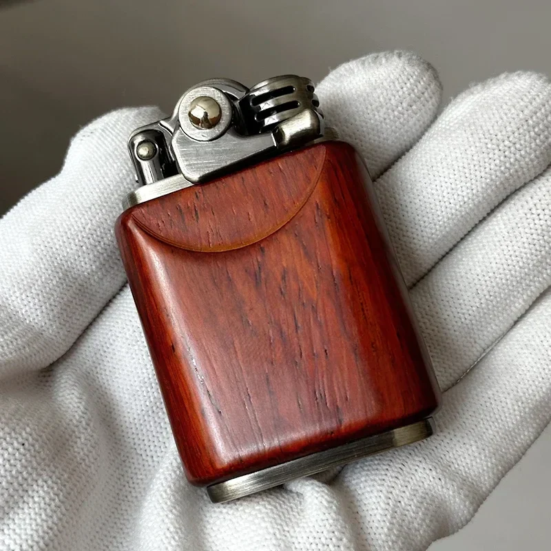 Rosewood Retro Kerosene Lighter - Image 8