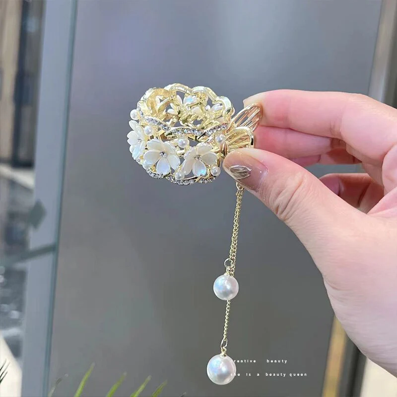 Royal Rhinestone Pearl Ponytail Clip - Image 7