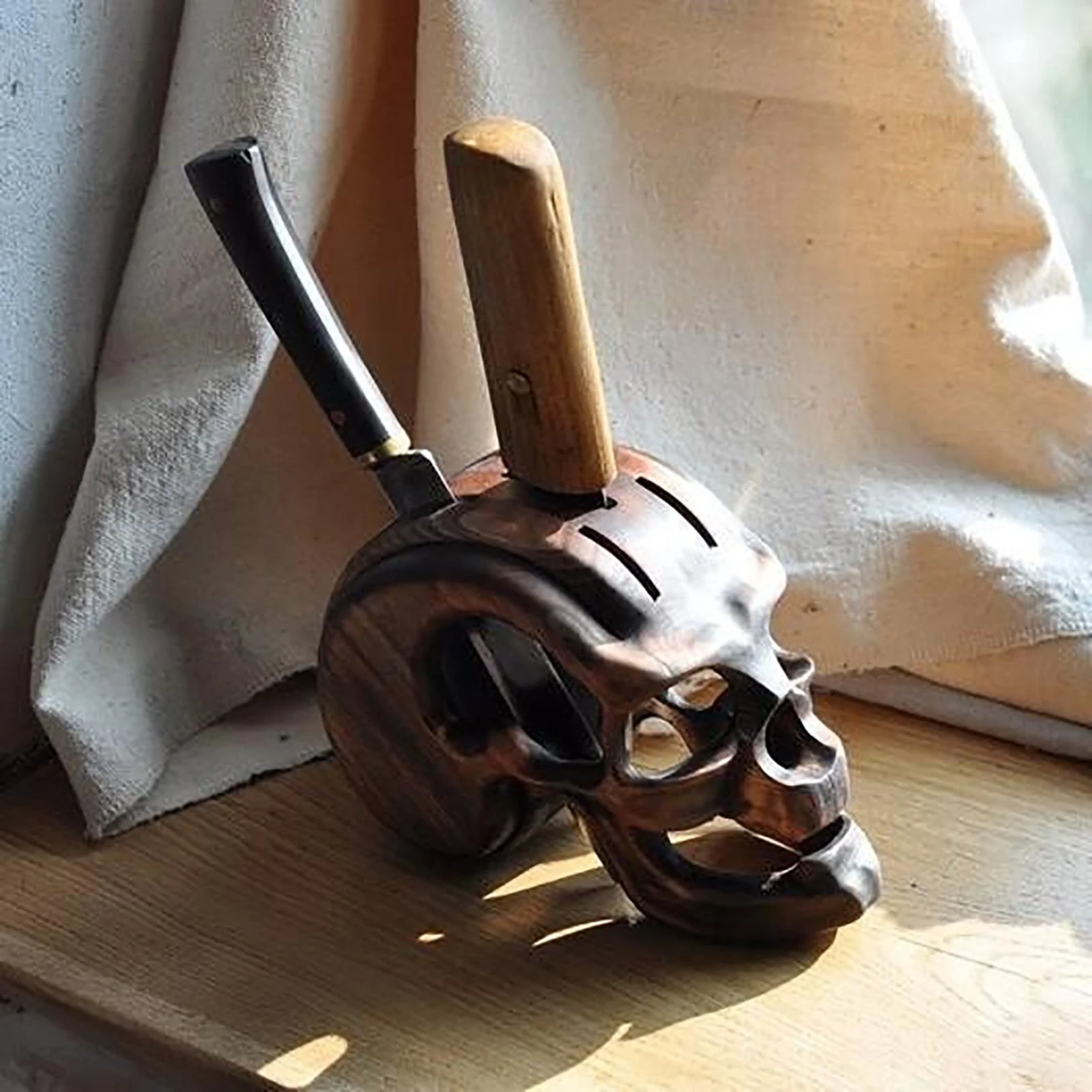 Skull Knife Holder - Image 7