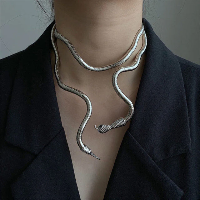 Snake Flexible Stylish Necklace - Image 6