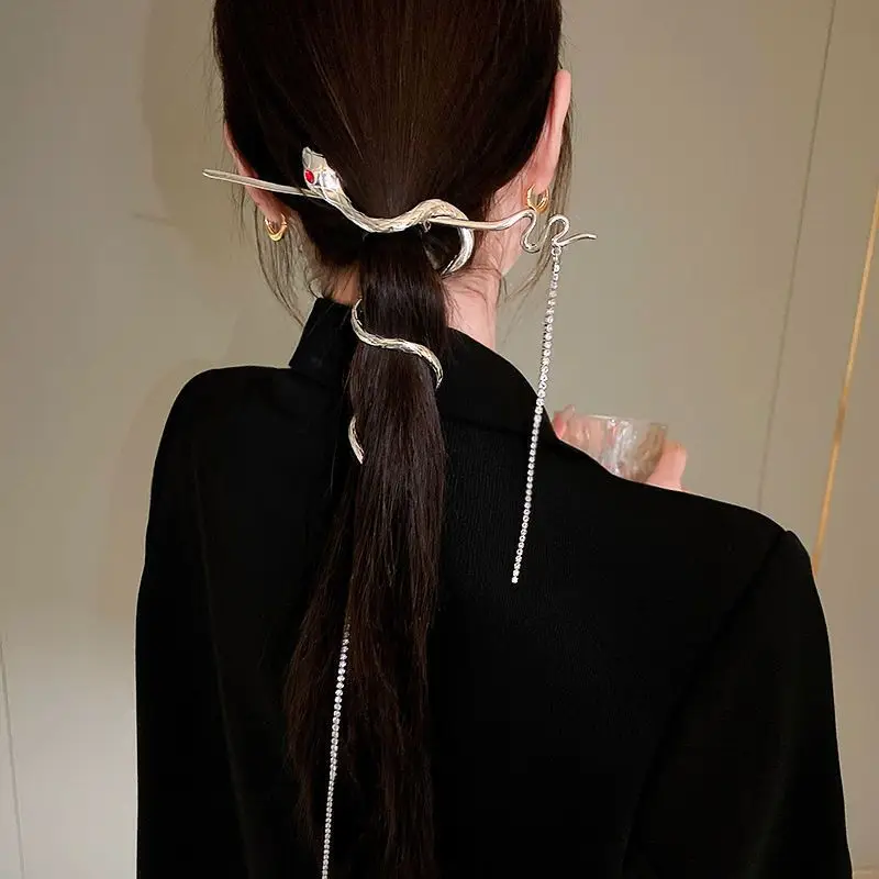 Snake Wrap Long Tassel Chain Hair Pin Clip - Image 4