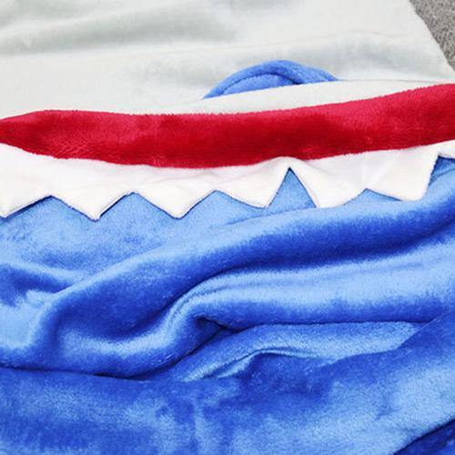 Soft Shark Blanket Kids - Image 3