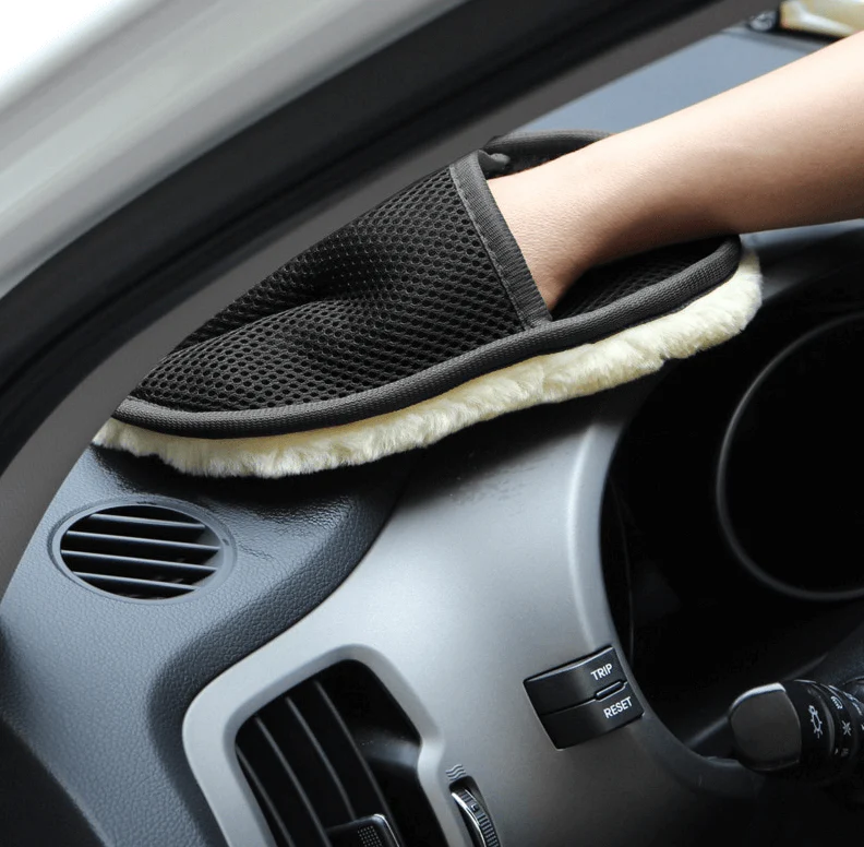 Soft Wool Car Microfiber Cleaning Gloves - Image 3