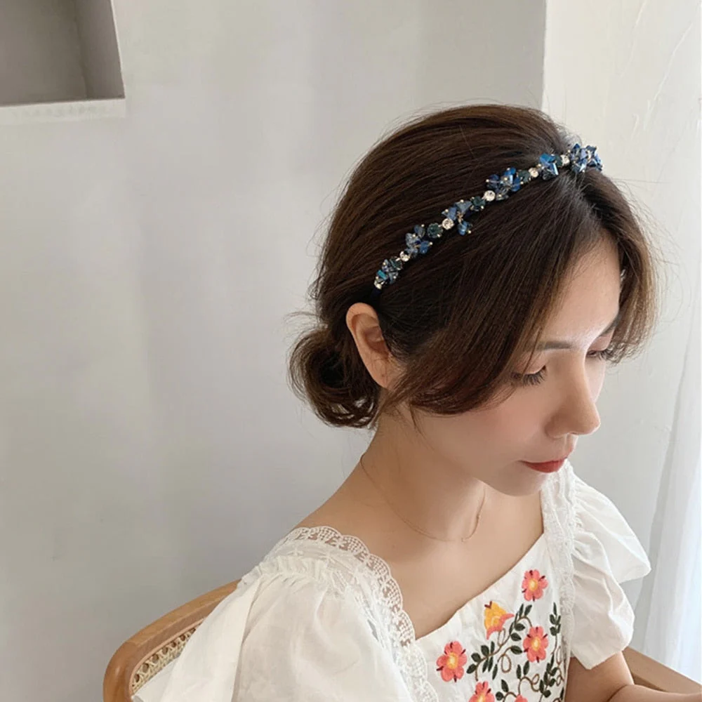 Sophisticated Sparkle Rhinestone Crystal Headband - Image 4